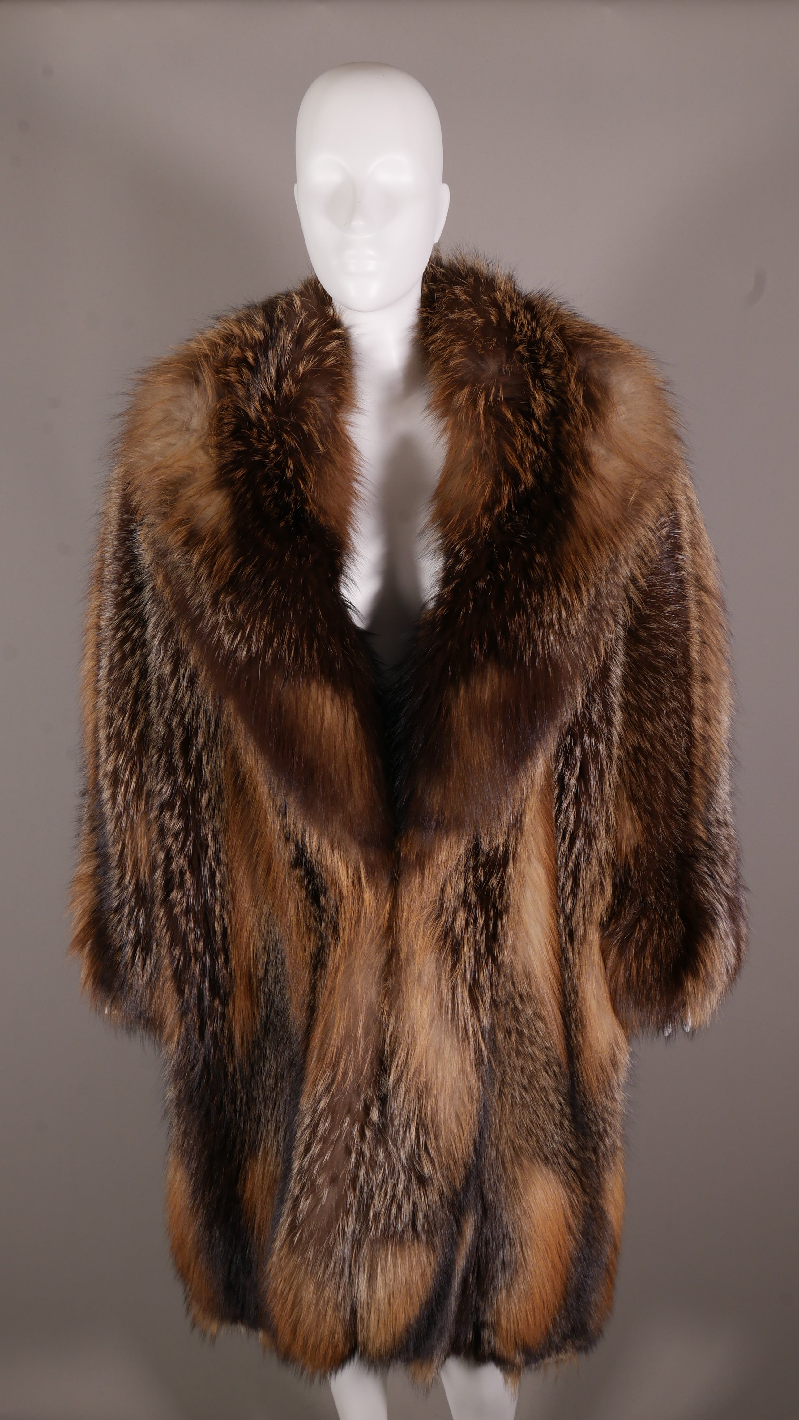 The Saga Certified Cross Fox Stroller – Composure Furs